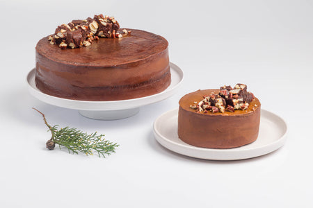 Torta de Chocolate y Arequipe con Brownies y Nueces